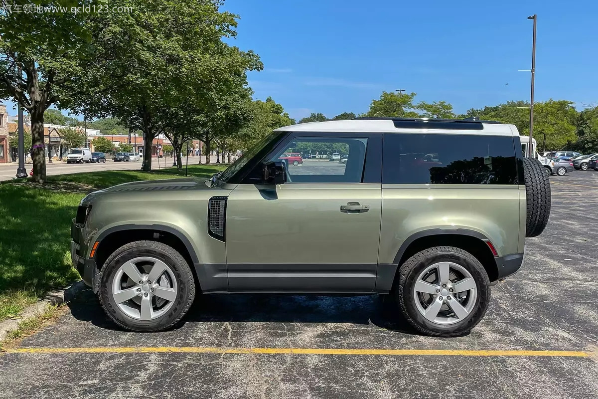 af0e86b0929750c8235e20df77c48c7a_land-rover-defender-90-2021-02-exterior-green-profile_副本