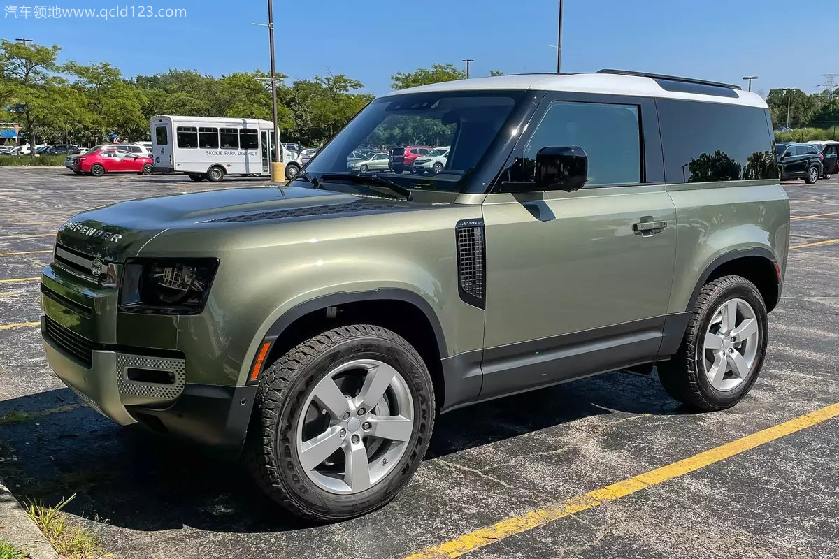 26f350755934e8ec10c597e28631d727_land-rover-defender-90-2021-01-angle-exterior-front-green_副本